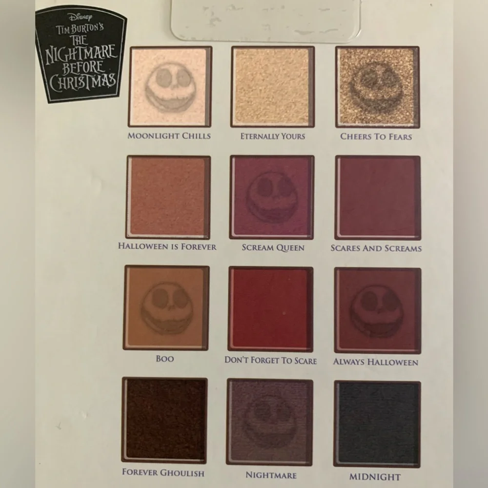 New Taste Beauty x Disney The Nightmare Before Christmas Eyeshadow Palette